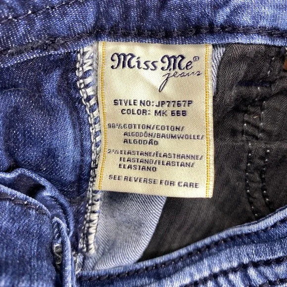 Miss Me Jeans‎ Womens 26 Signature Capri Embroidered Floral Distressed Denim - Picture 3 of 11
